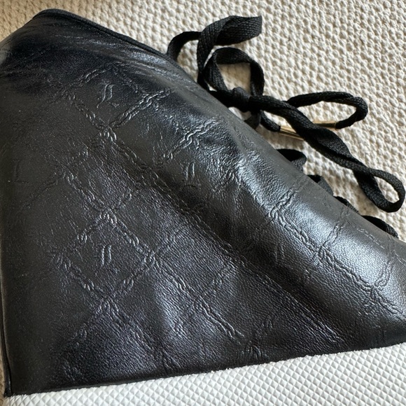 L.A.M.B. embossed logo wedge sneakers - Picture 5 of 7